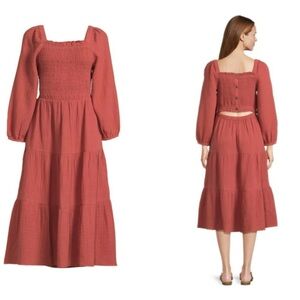 Custom woman’s peek-a-boo back dress